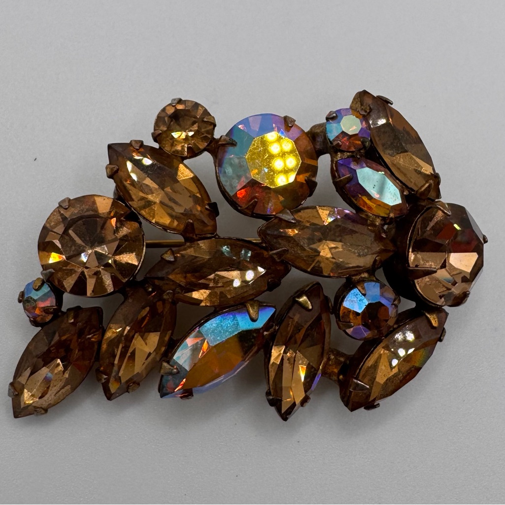Vintage Signed Regency Topaz Tone & Ab Rhinestone Leaf Brooch